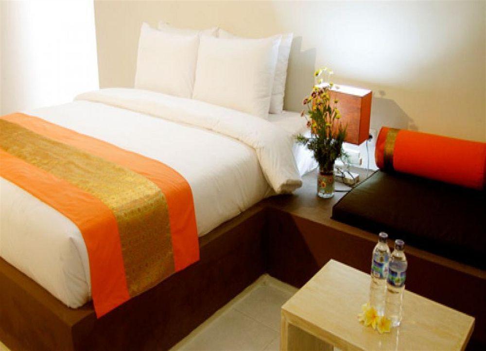 Cityzen Renon Hotel Denpasar Exterior foto